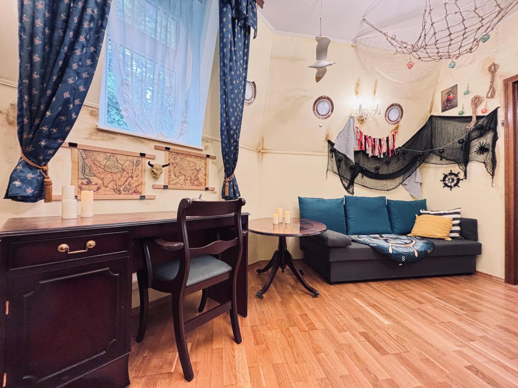 Pirate Family, Theme Room, Free Parking Karlovy Vary Extérieur photo